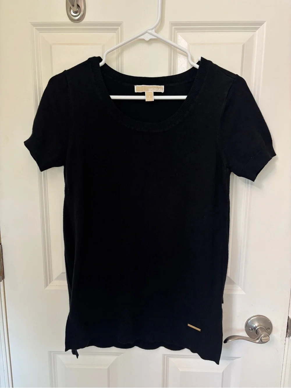 Michael Kors Black Short-Sleeve Side-Slit Knit Top, sz S